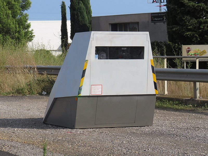 UN RADAR CHANTIER INSTALLÉ SUR L'A7 AU SUD DE LYON