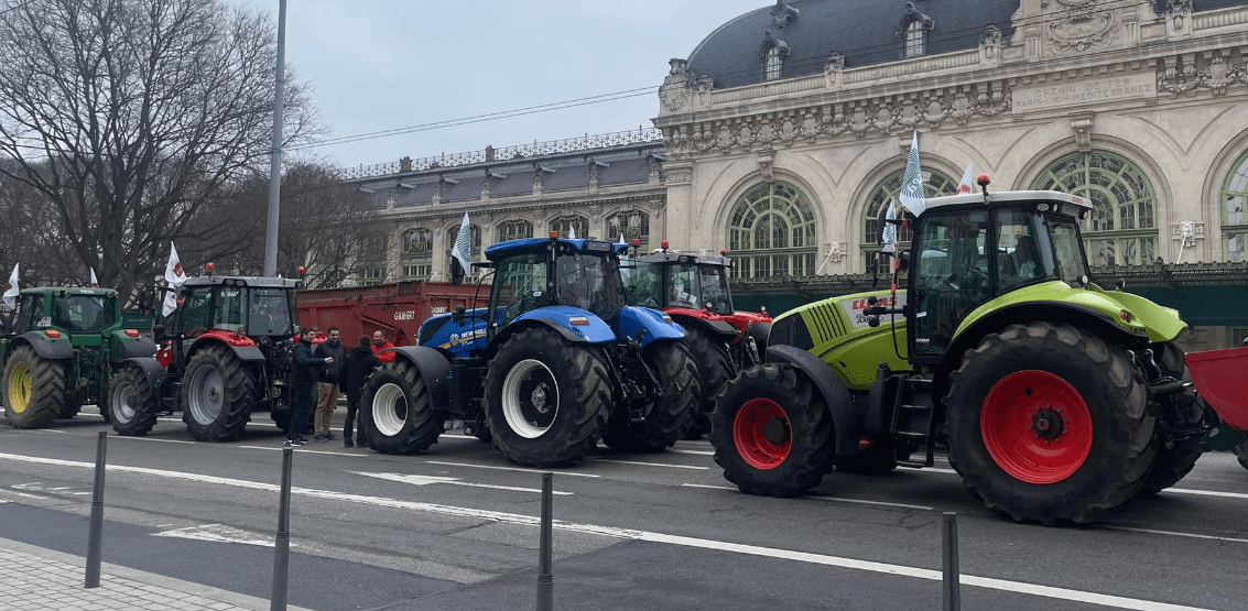 Agriculteurs En Colère : Des Blocages Dans Le Rhône Ce Mercredi, Des ...